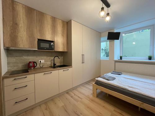 Modern guest house in city center I Room 3