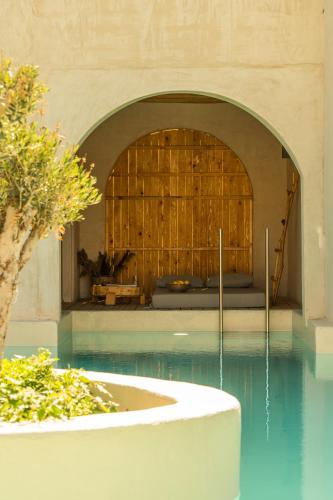 Meli Suites Isle