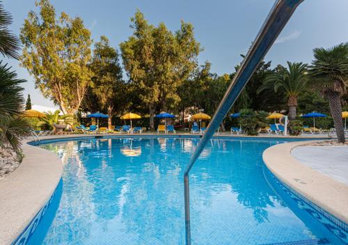 Hoteles & Apartamentos La Santa Maria