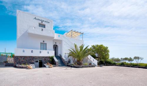 Anessis Santorini