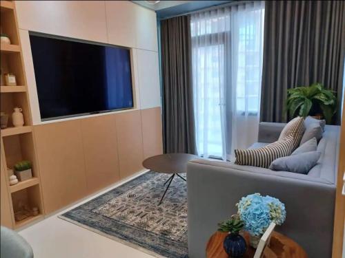 The Florence at McKinley Hill