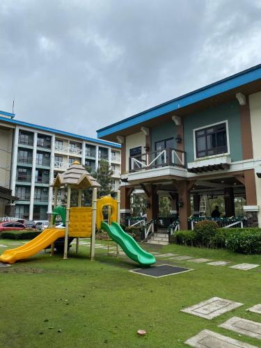 CozyVilla at Pine Suites Tagaytay 2BR or Studio with FREE PARKING 2br in Basement parking and studio in offsite parking