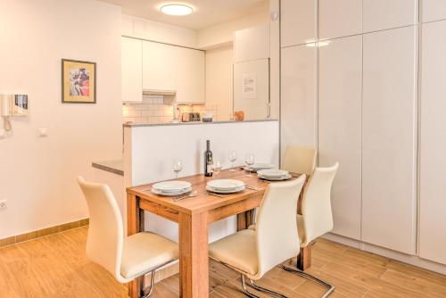 Central Parker Apartments