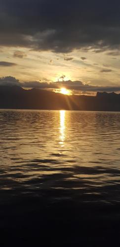 CHUE&LARRY'S BEACHSIDE HOMESTAY