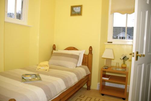Adam Place Guest House - B&B