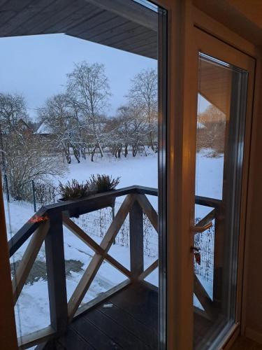 Rožu ielas namiņš