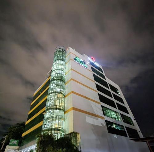 Capital O 826 Green Windows Dormitel