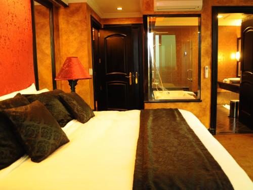 The Fields Plaza Suites