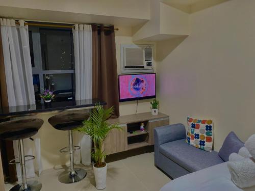 Stunning Sea View Studio Unit@ Horizons 101