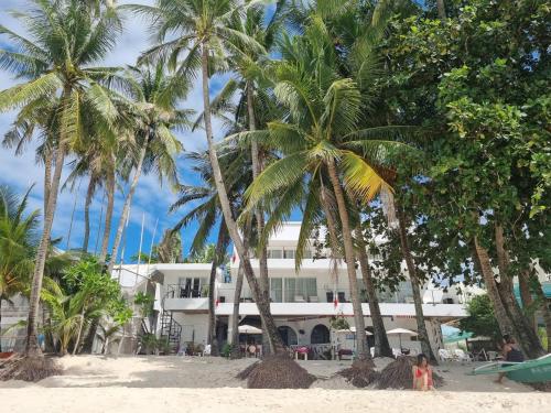 Sundown Resort and Austrian Pension House