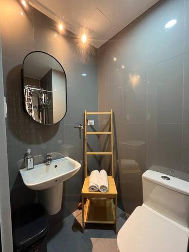 Hygge home with Ayala CBD Makati view! NEW