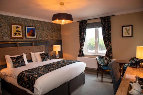 The Red Lion Inn By Chef & Brewer Collection