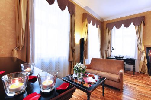 Skaritz Hotel & Residence