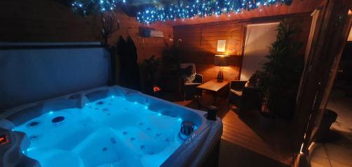 Cader en suite at Pen Y Coed Hall exclusive Luxury Hot Tub