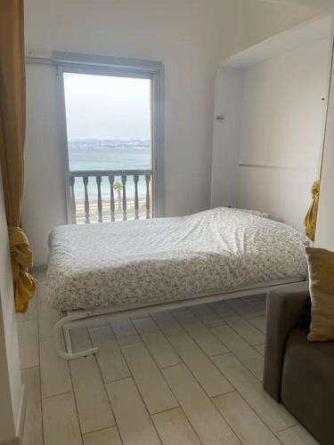 Le 63 aux Charmettes" Au Brusc Vue Mer Parking Wifi etc inclus