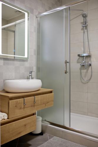 Chop Old House Hotel