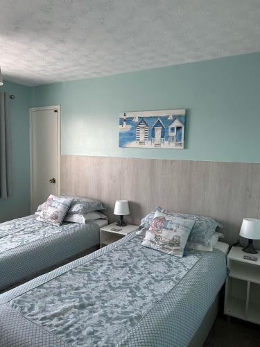 Leeward House Bed and Breakfast