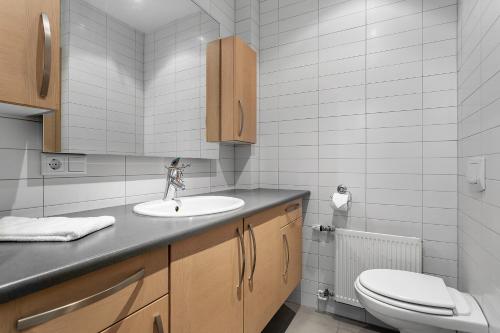 Sunny Apartment – Vid havet i stadskärnan