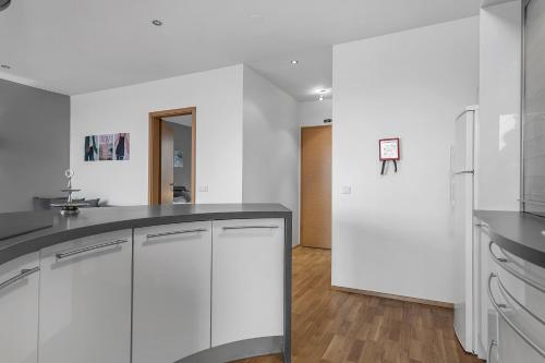 Sunny Apartment – Vid havet i stadskärnan