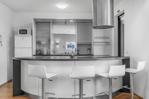 Sunny Apartment – Vid havet i stadskärnan
