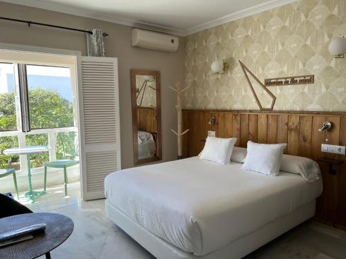 Hostal Alameda