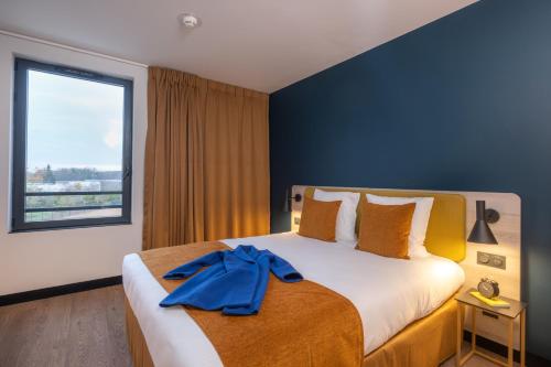 Kyriad Tours Sud - Ballan Mire