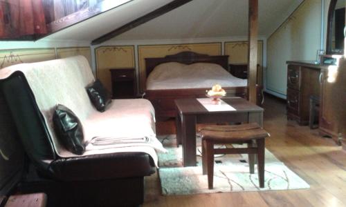 Chuchura Family Hotel