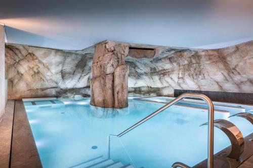 Golden Tulip Aix les Bains - Hotel & Spa