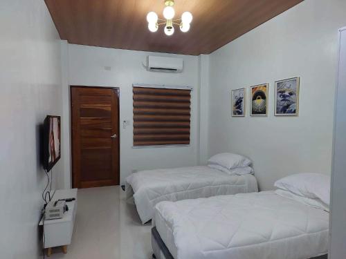 FLB Apartelle Los Banos