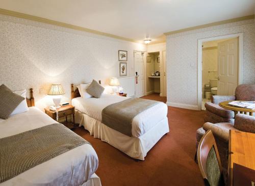 Le Strange Arms Hotel