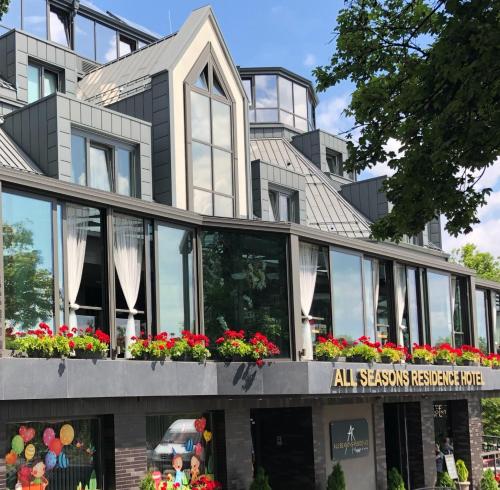 All Seasons Residence Hotel