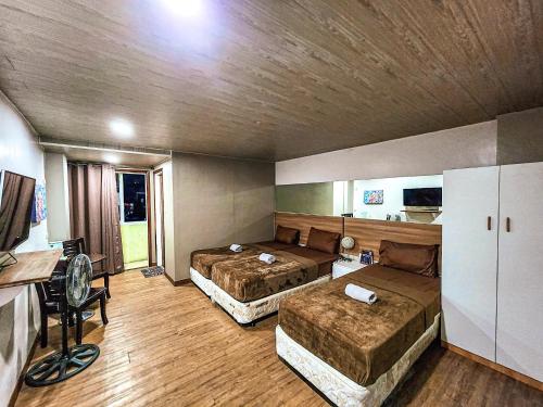 Urban Hotel
