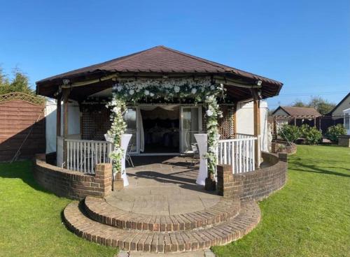 The Lodge Country Inn