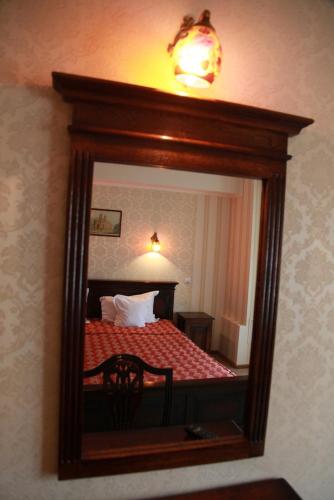 Majestic Hotel & Restaurant