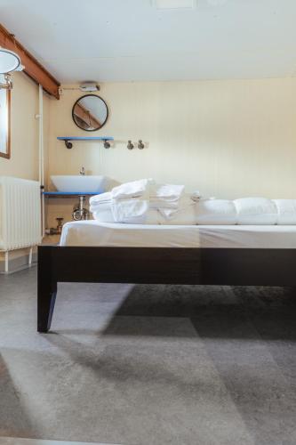 Arcona Hostel On The Water