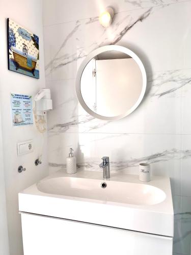 Hostal El Caprichito Marbella