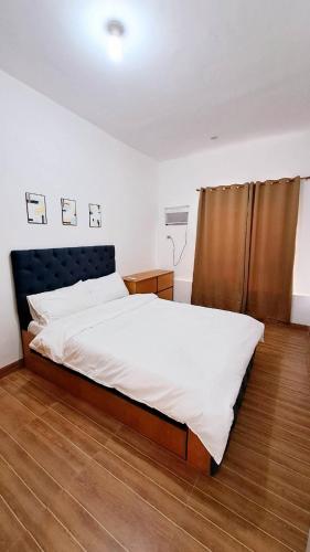 Night Blink Staycation And Rentals