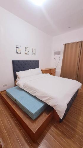 Night Blink Staycation And Rentals