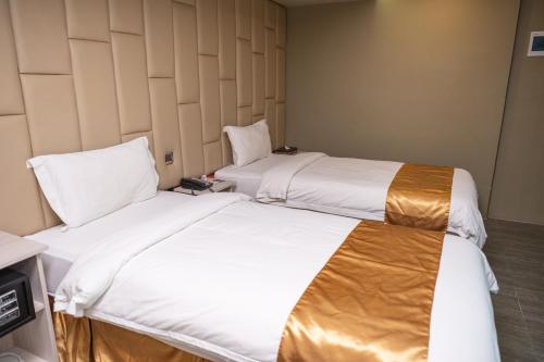 Felicity Island Hotel