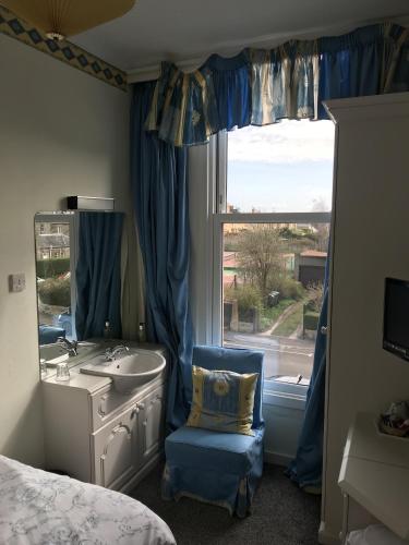 Dorstan Guest House