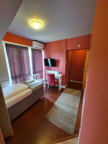 So & Sol Boutique Hotel