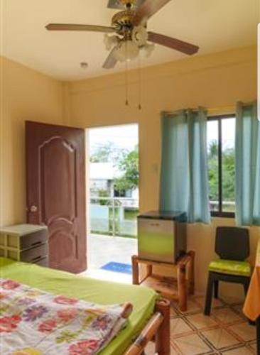 Gialyn's Bed and Breakfast