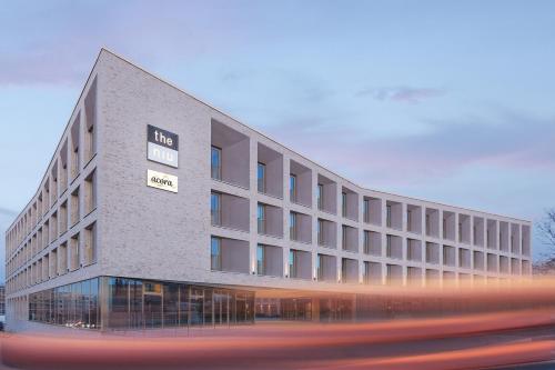 Holiday Inn - the niu, Amity Potsdam