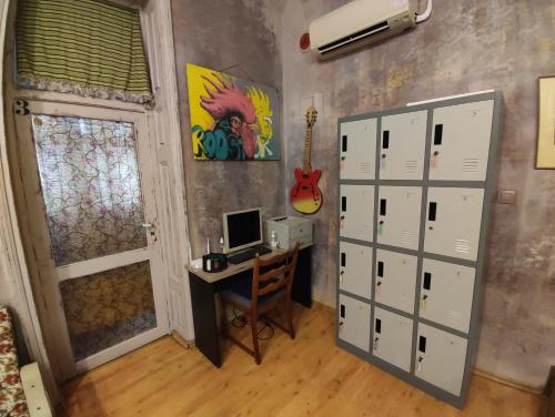 Rooster Hostel
