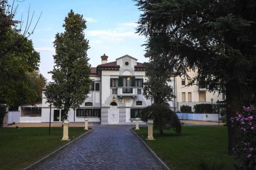 Relais Toti