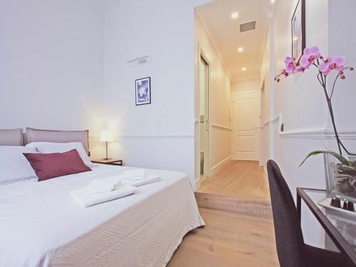 Gemini Suites Navona