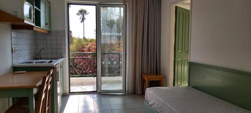 Andromeda Hotel Apartments