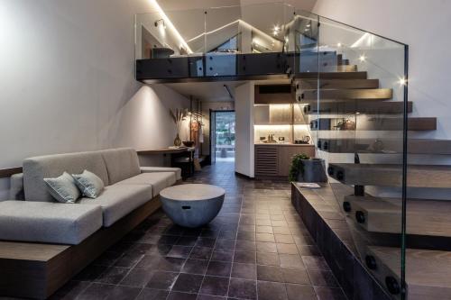 Acro Upscale Residences