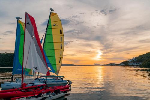 Marina Del Sol Resort & Yacht Club