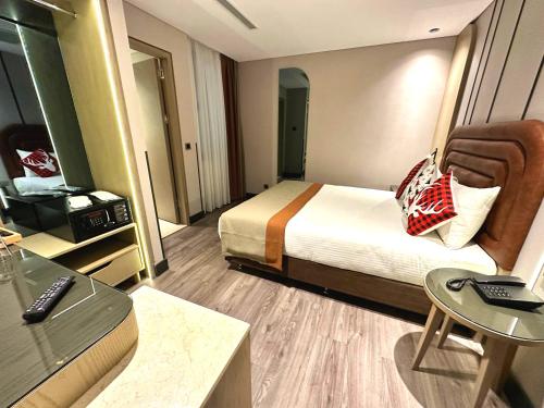 Edition Old City Boutique Hotel
